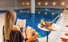 Cosmopolitan Hotel & Wellness